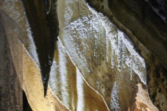 Watomo Caves Village_01